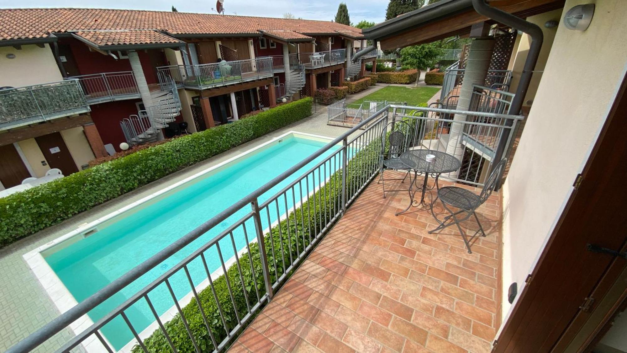 Enjoy House Apartment Ronchi  Exterior foto